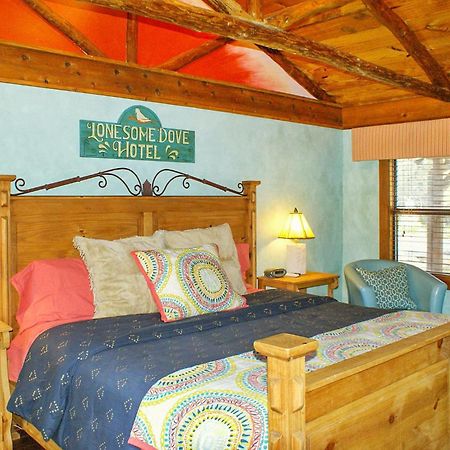 Creekside Falls Wimberley Εξωτερικό φωτογραφία