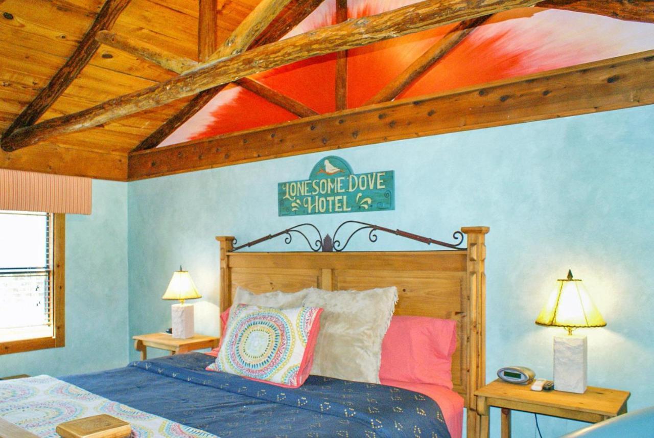 Creekside Falls Wimberley Εξωτερικό φωτογραφία
